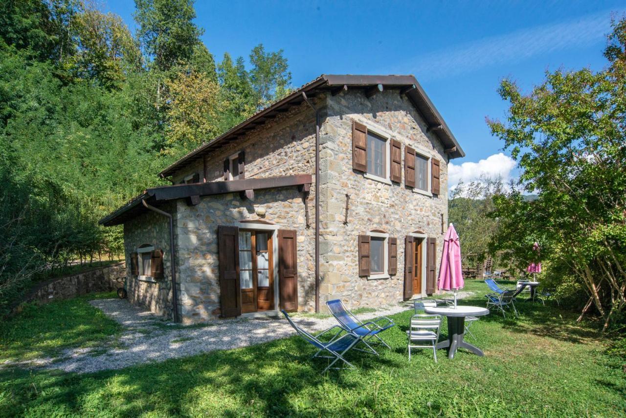 Agriturismo Il Corniolo Кастільйоне-ді-Гарфаньяна Екстер'єр фото