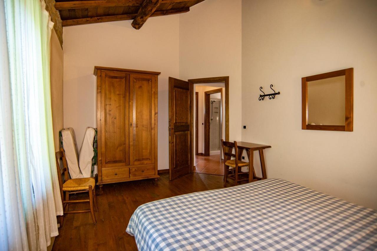 Agriturismo Il Corniolo Кастільйоне-ді-Гарфаньяна Екстер'єр фото